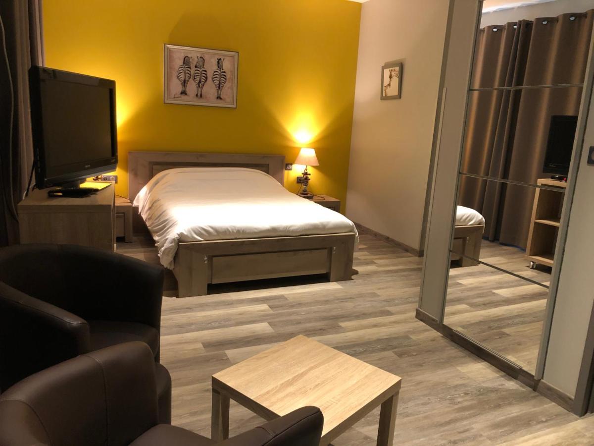 Hotel De L'Abbaye A קלוני מראה חיצוני תמונה